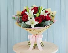Букет цветов из:  Лилии и Розы #REPLACE_PRED# Ольявидово