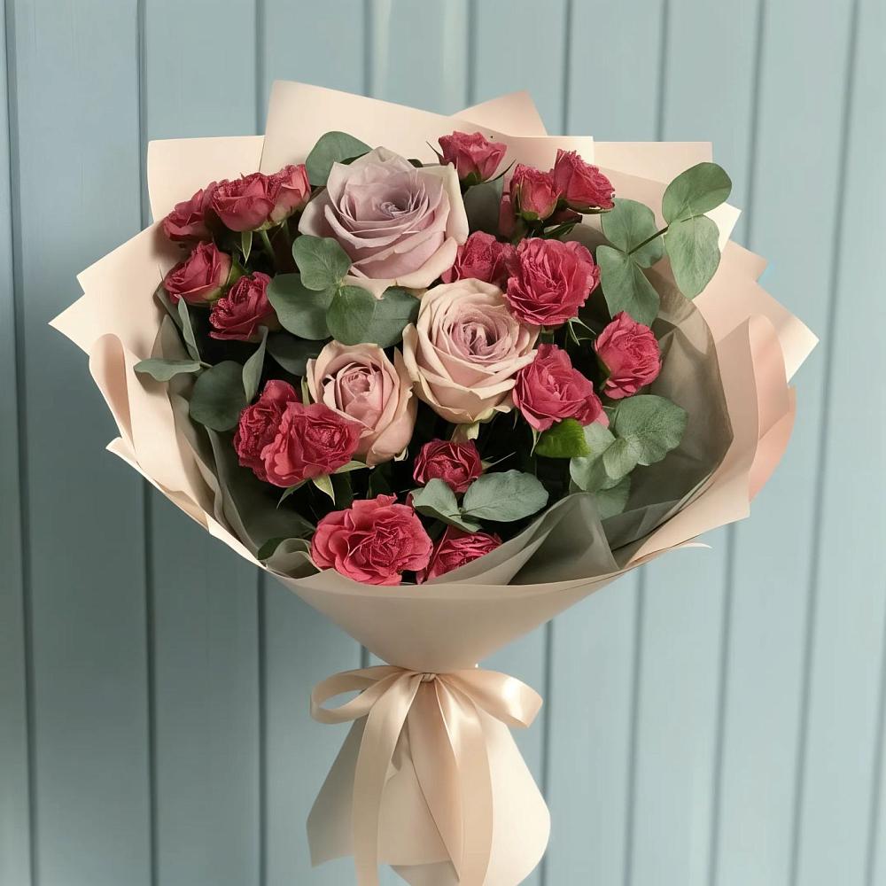 Букет цветов из: Гвоздики и Розы в Ольявидово