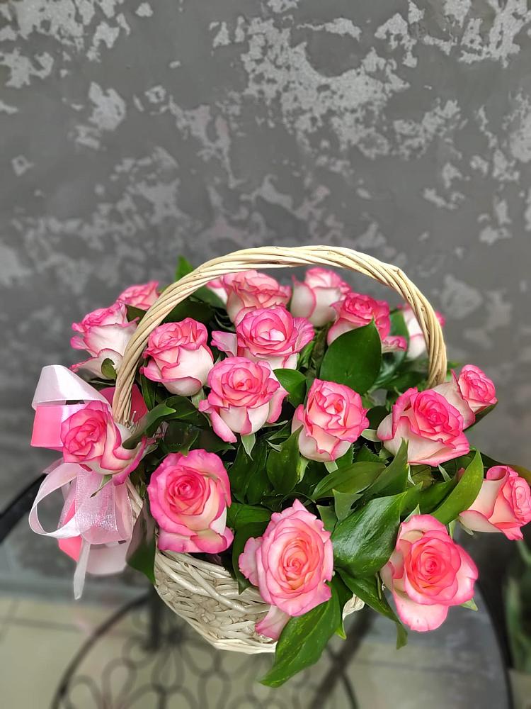 Цветочная композиция из Розы в корзине в Ольявидово