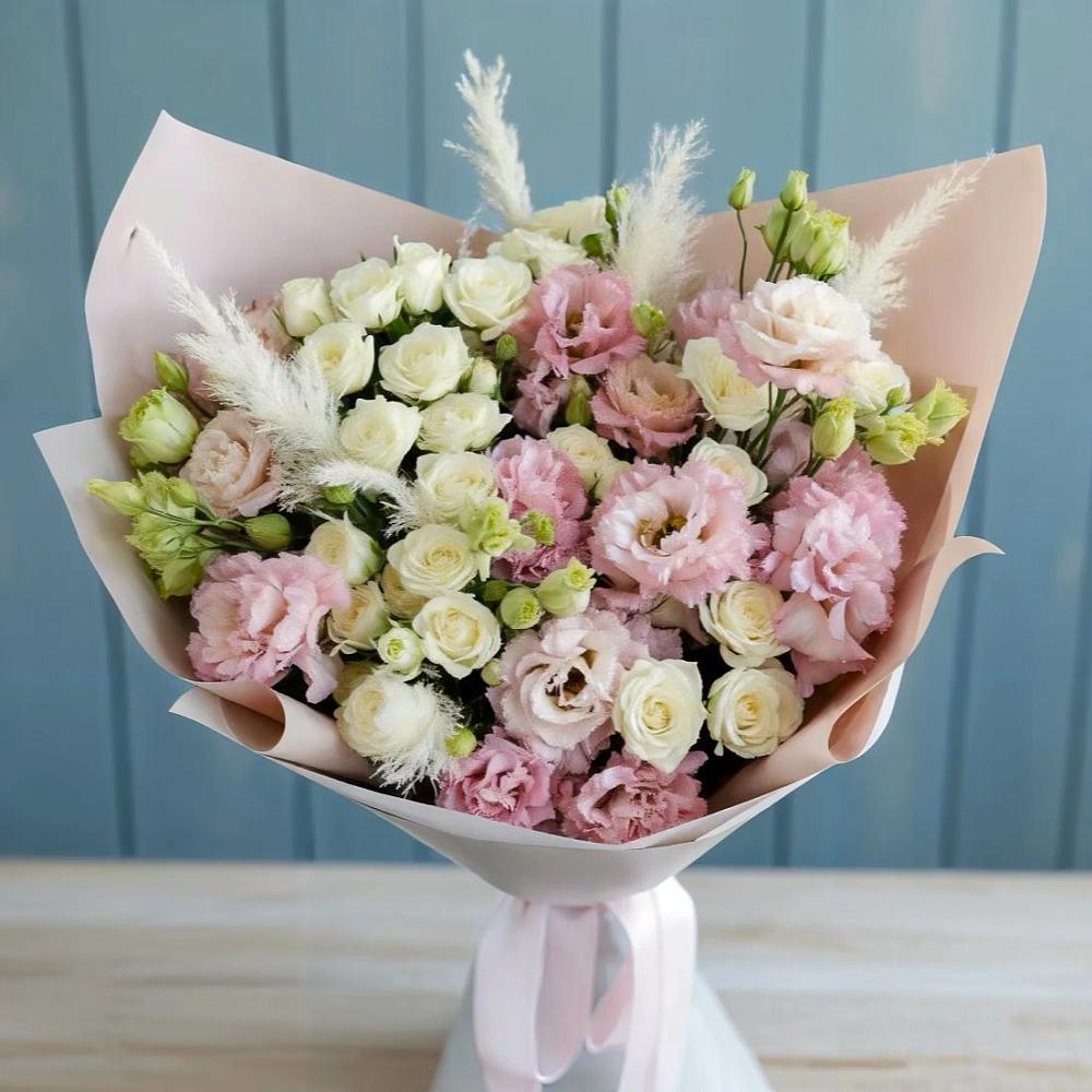 Букет цветов из: Альстромерии и Розы в Ольявидово