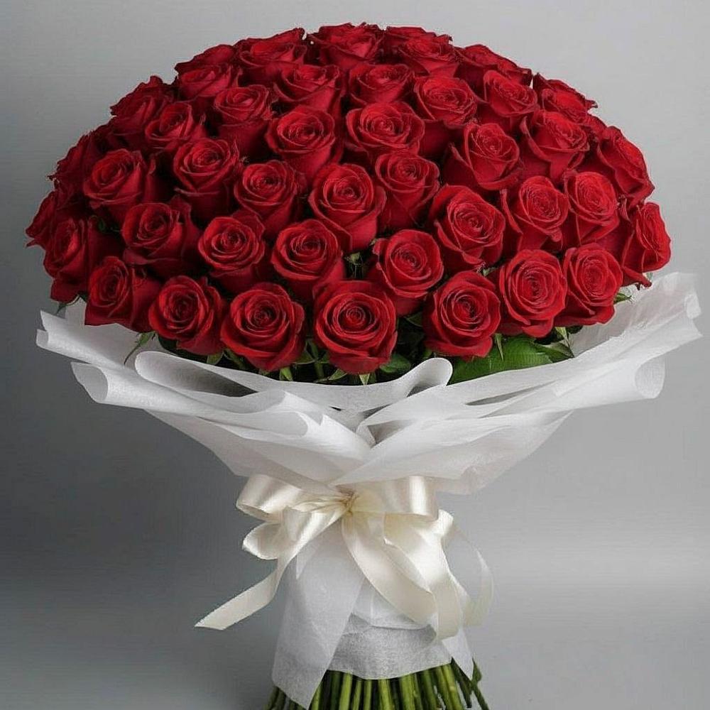 Букет 101 Красная роза Блэк Мэджик в Ольявидово