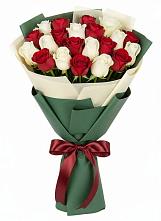Букет Микс из красных и белых роз #REPLACE_PRED# Ольявидово