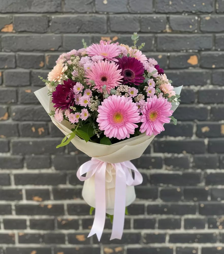 Букет цветов из: Герберы и Хризантемы в Ольявидово