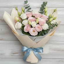 Букет цветов из:  Лизиантусы в Ольявидово