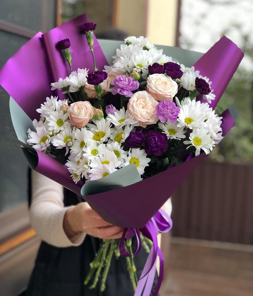 Букет цветов из: Хризантемы, Гвоздики и Розы в Ольявидово