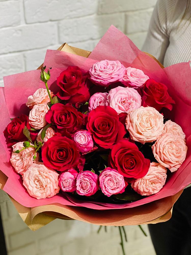 Букет цветов из: Розы в Ольявидово