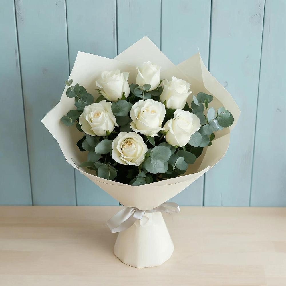 Букет Белые розы в Эвкалипте в Ольявидово