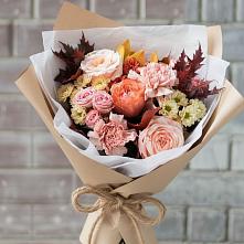 Букет цветов из:  Гвоздики, Хризантемы и Розы в Ольявидово