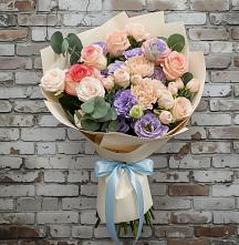 Букет цветов из:  Розы, Лизиантусы и Гвоздики #REPLACE_PRED# Ольявидово