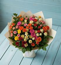 Букет Микс из разноцветных кустовых роз в Ольявидово